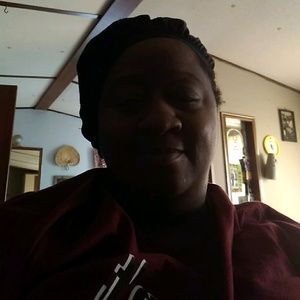 Meet your Posher, Mamie